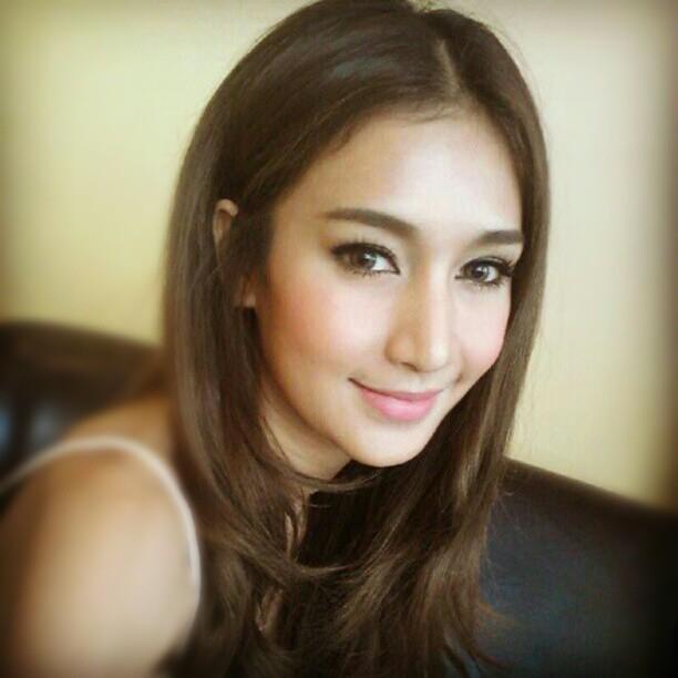 เนย โชติกา สวยมากมายมหาศาล