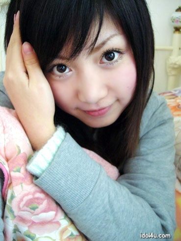 จี้จี้ เน็ตไอดอล