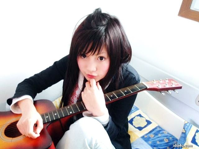 จี้จี้ เน็ตไอดอล