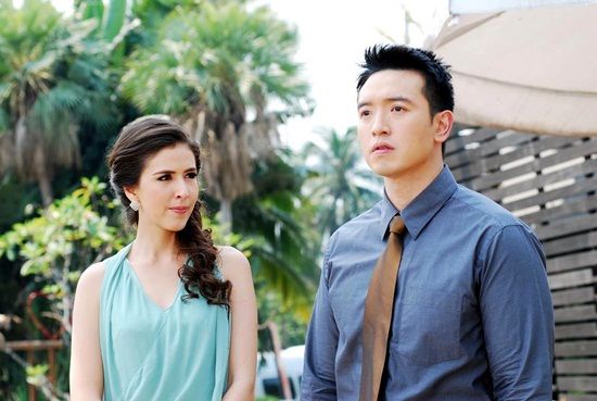 ละครใหม่ มณีสวาท