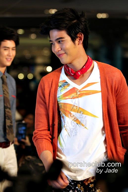 พอร์ชเดินแบบ@Men's Hall สยามพารากอน 10012013 วันที่ 10-01-13