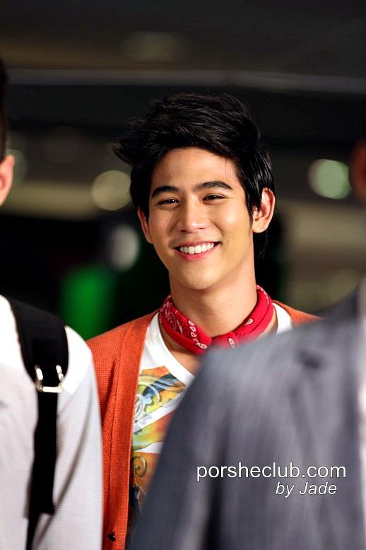 พอร์ชเดินแบบ@Men's Hall สยามพารากอน 10012013 วันที่ 10-01-13
