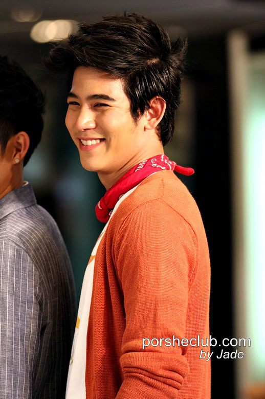 พอร์ชเดินแบบ@Men's Hall สยามพารากอน 10012013 วันที่ 10-01-13