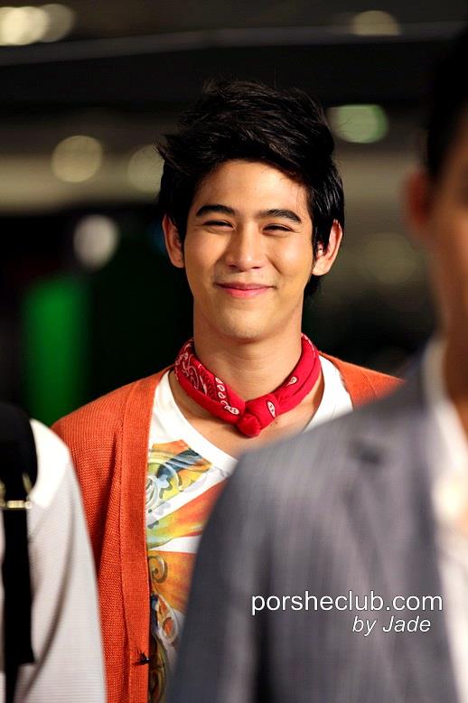 พอร์ชเดินแบบ@Men's Hall สยามพารากอน 10012013 วันที่ 10-01-13