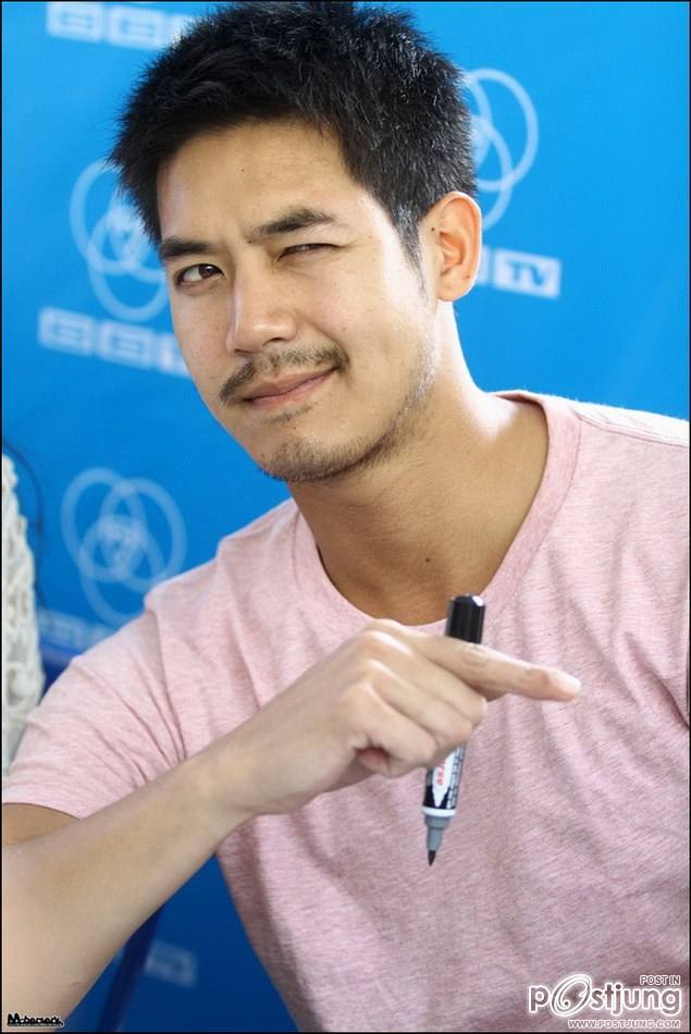 ซูมๆน่าร็อคอ่ะ