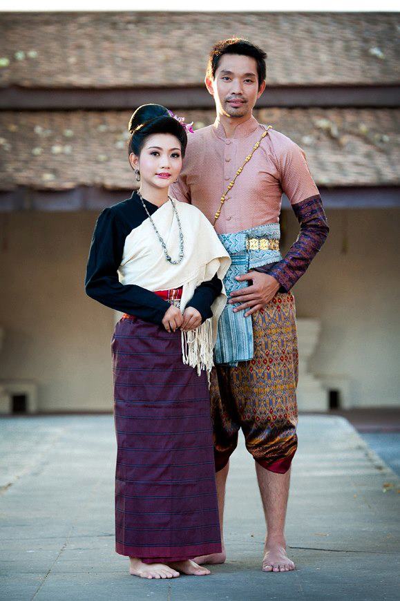 หนุมสาวชาวอีสาน