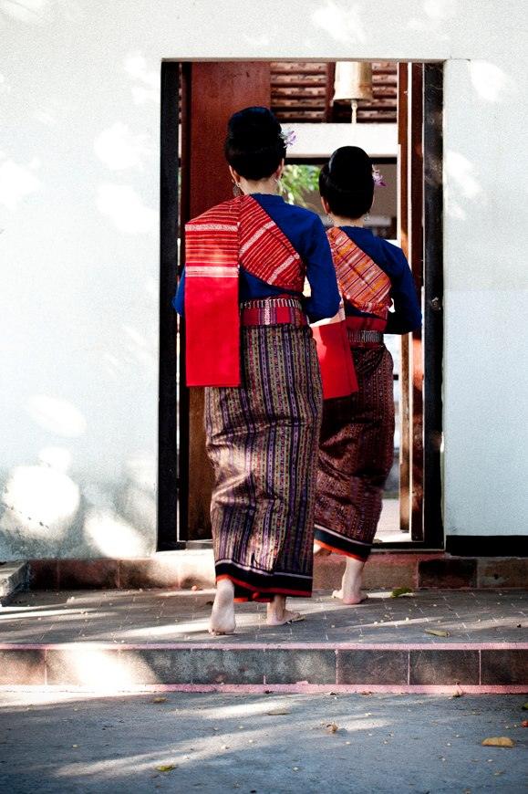 หนุมสาวชาวอีสาน