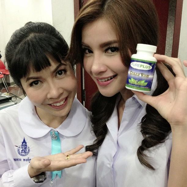 วิว-วรรณรท