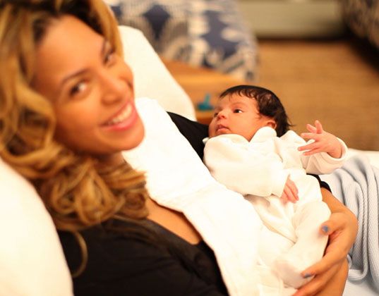 รวยซะอย่าง!  Beyonce ซื้อบาร์บี้ให้ลูก 2.4 ล้านบาท