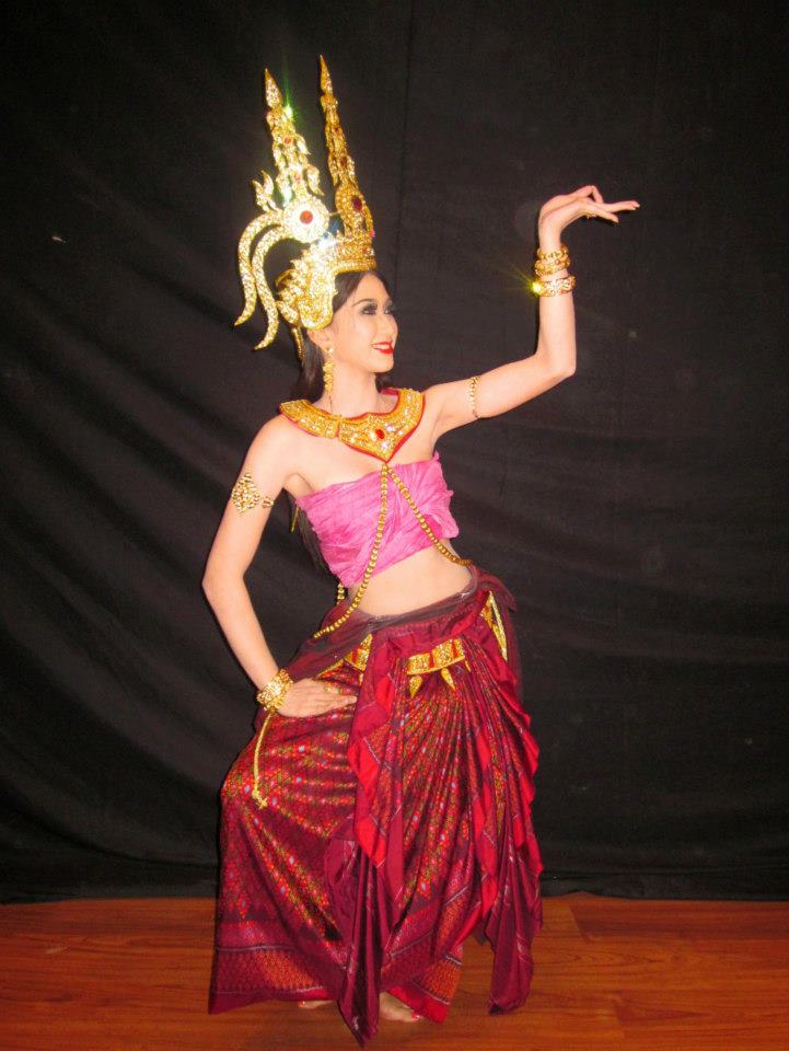 ผู้บ่าว ผู้สาว ผู้ดีอีสาน