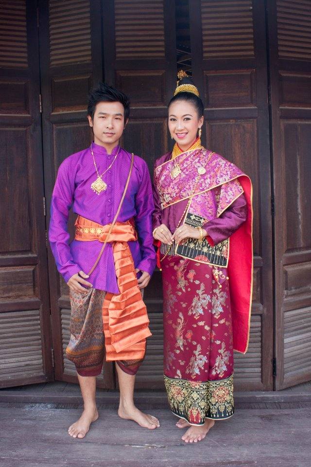 ผู้บ่าว ผู้สาว ผู้ดีอีสาน