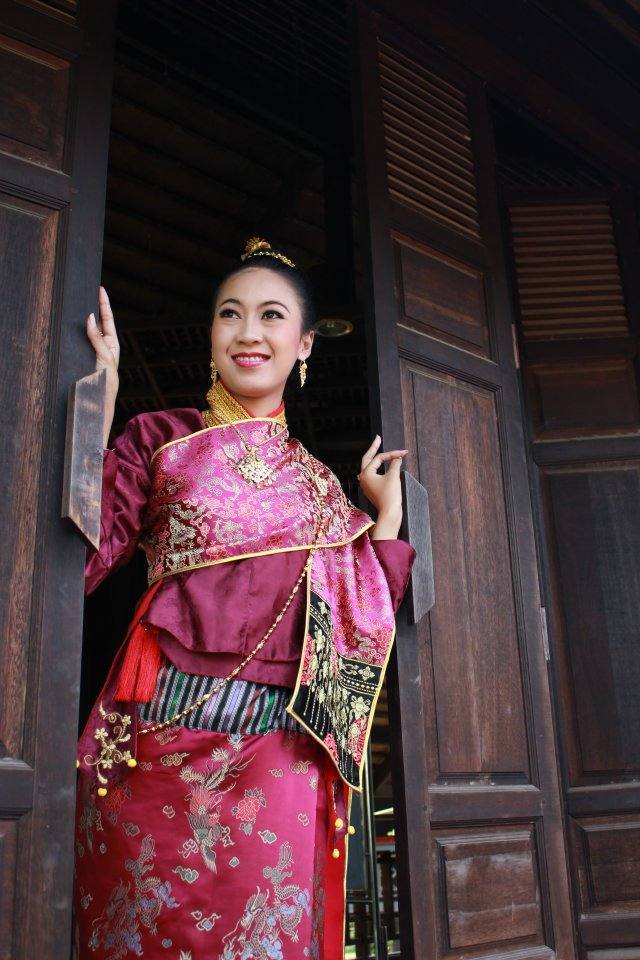 ผู้บ่าว ผู้สาว ผู้ดีอีสาน