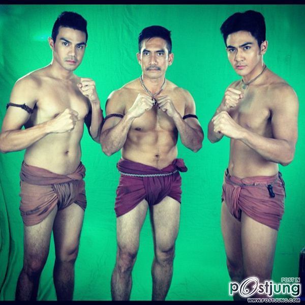 รอแซ่บๆอกล่ำๆดาราไทย