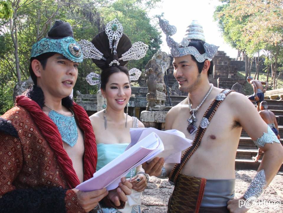 รอแซ่บๆอกล่ำๆดาราไทย