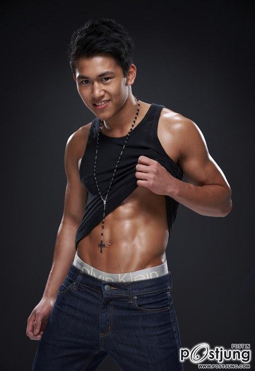 ตี๋แซ่บๆ