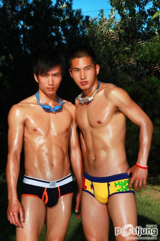 ตี๋แซ่บๆ