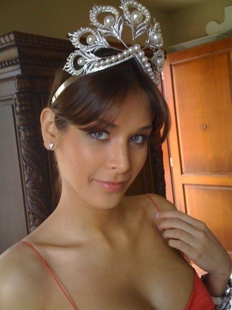 MIKIMOTO มงกุฎ ที่สวยตราตรึงของ Miss universe