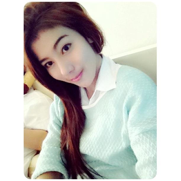 แอม อรวรรณ