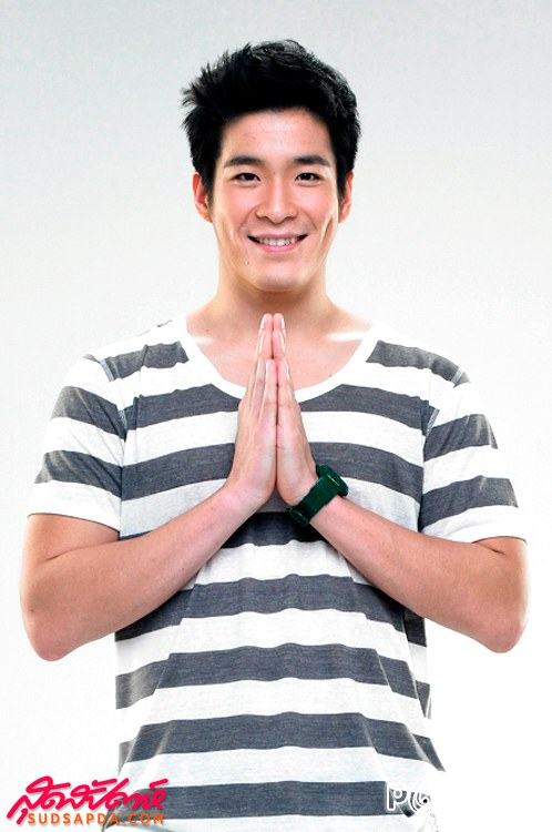 อาเล็ก  ธีรเดช