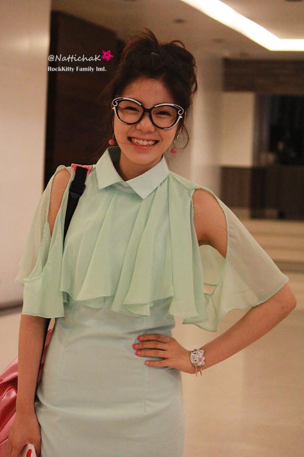 เฟรม The Star 8 ขาวโอโม่ เริ่ดเวอร์