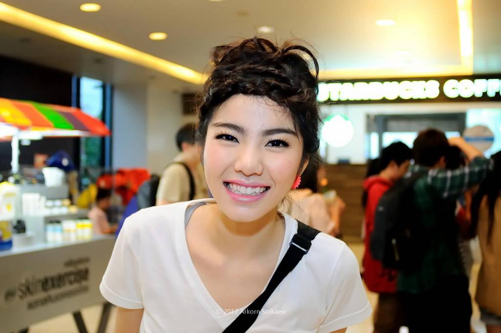 เฟรม The Star 8 ขาวโอโม่ เริ่ดเวอร์