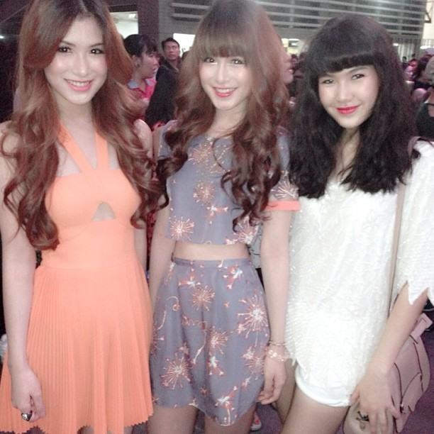 book_olives บุ๊ค olives สวยหุ่นดีสูง 175