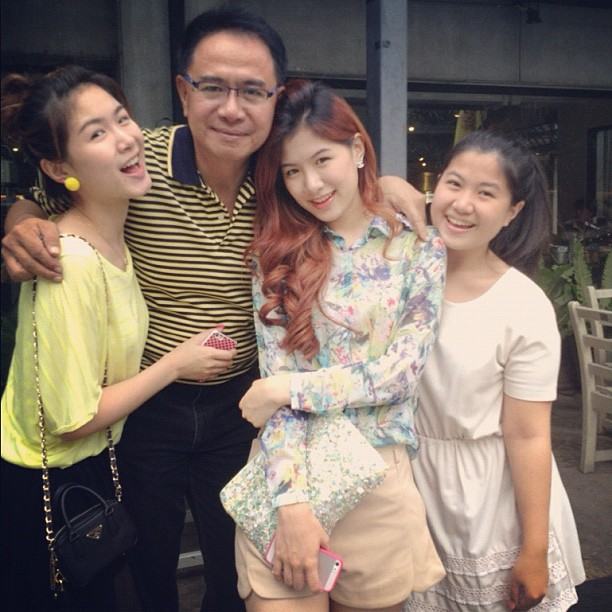 เบสบุ๊ค olives ฝาแฝดสุดน่ารัก