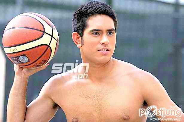 อกกล้ามแน่นๆ