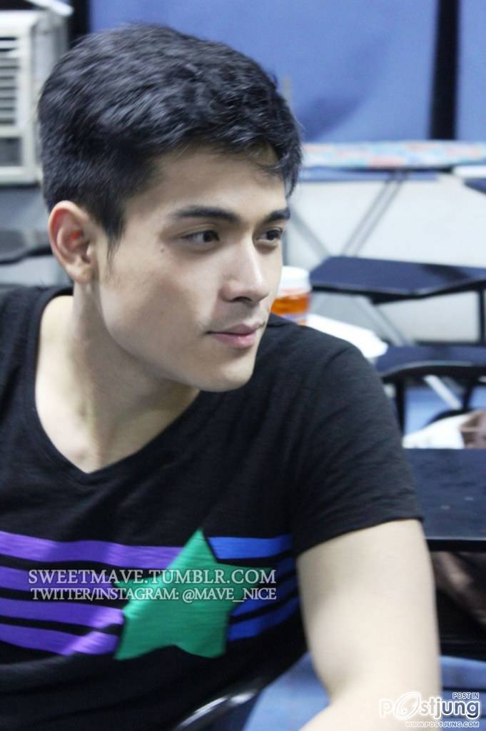 2หล่อที่แตกต่างชอบจัง