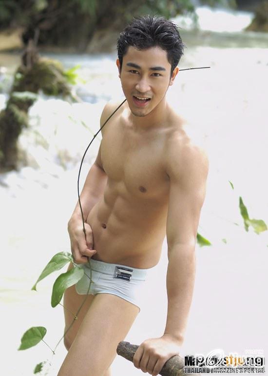 หล่อพอยัง