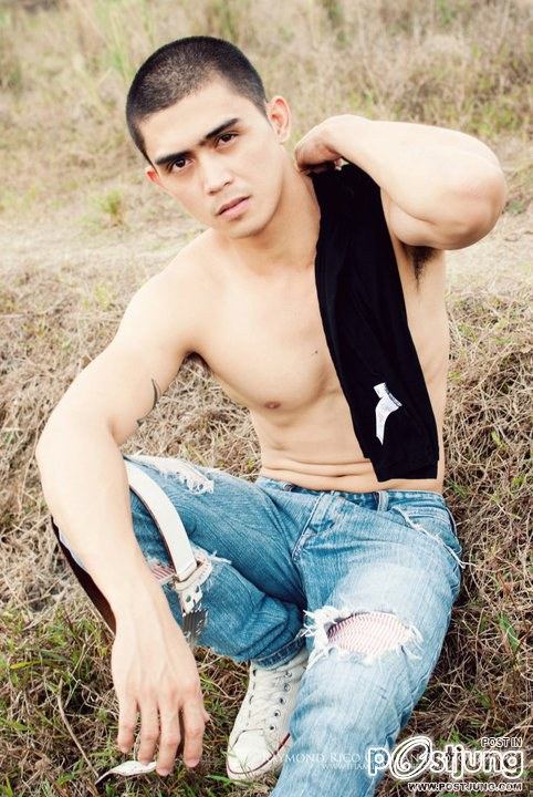 แรกๆดู ธรรมดา แต่ว่าโดนมากๆๆๆ