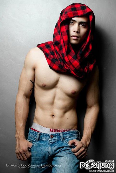 แรกๆดู ธรรมดา แต่ว่าโดนมากๆๆๆ