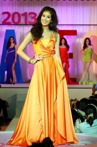 มิ้นท์ ณัฐวรา มิ้นต์ ชาลิดา คุณชอบใคร!!!