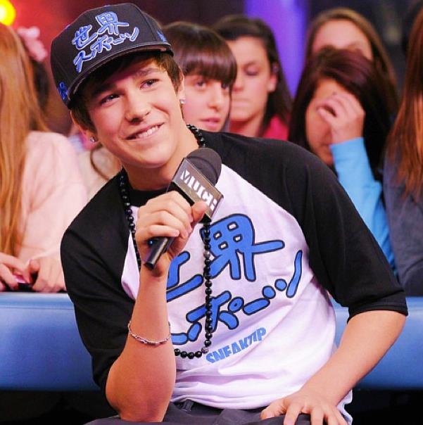 AUSTIN MAHONE ....