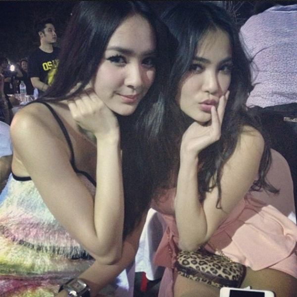 เก็บตก! ปาร์ตี้ปีใหม่ อาร์เอส - อาร์สยาม ดารานักร้องเพียบ