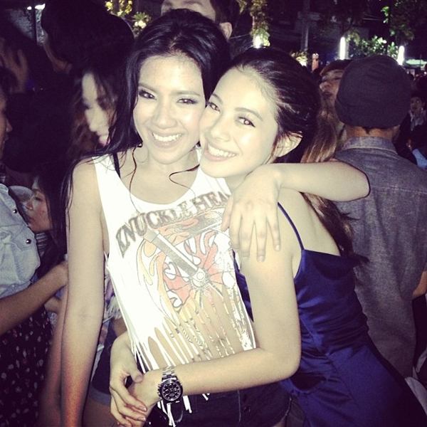 เก็บตก! ปาร์ตี้ปีใหม่ อาร์เอส - อาร์สยาม ดารานักร้องเพียบ