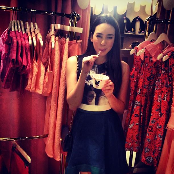 นุช นีรนาท" จาก Instagram นางแบบสาวสวยหมวยอินเตอร์ สวย