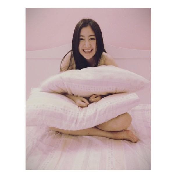 พิม พิมประภา สวย เป๊ะ ขาวใส