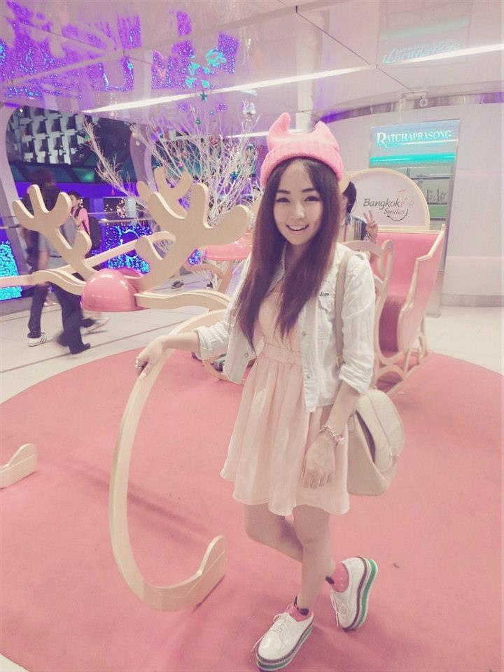 เอมมี่ สุนันทา เดวา เธอน่ารักกกกกกกกกกก