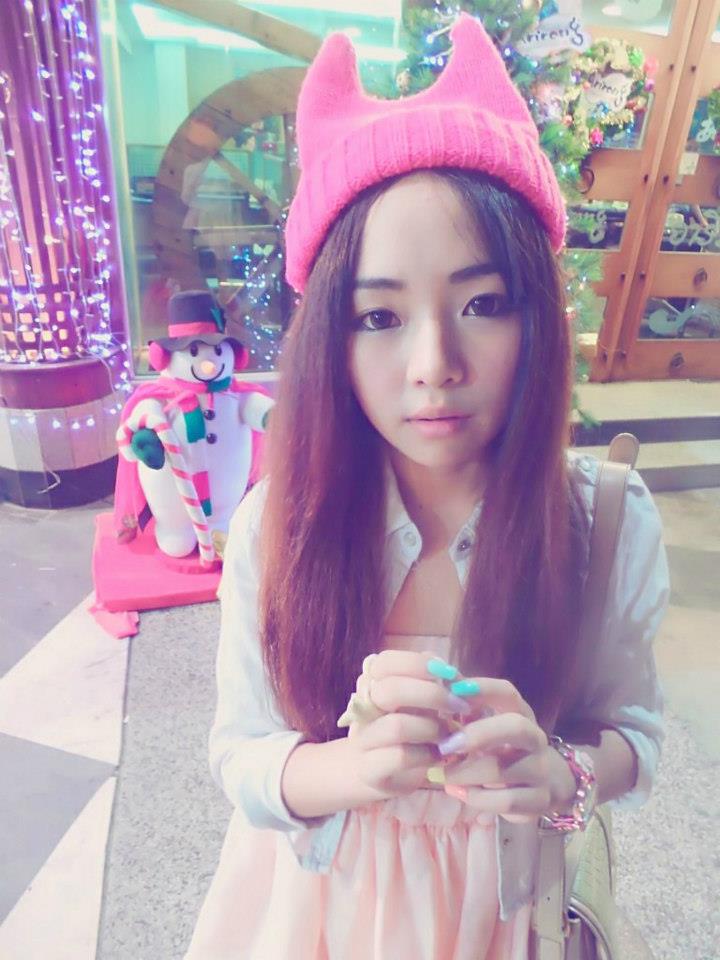 เอมมี่ สุนันทา เดวา เธอน่ารักกกกกกกกกกก