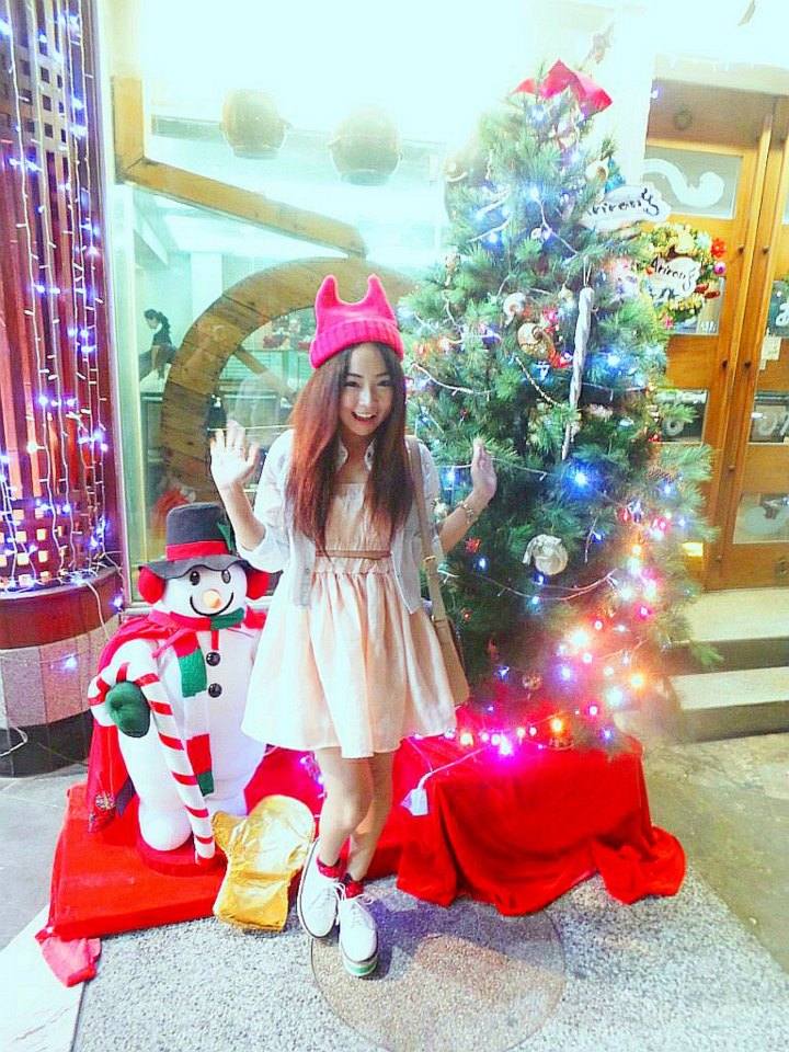 เอมมี่ สุนันทา เดวา เธอน่ารักกกกกกกกกกก