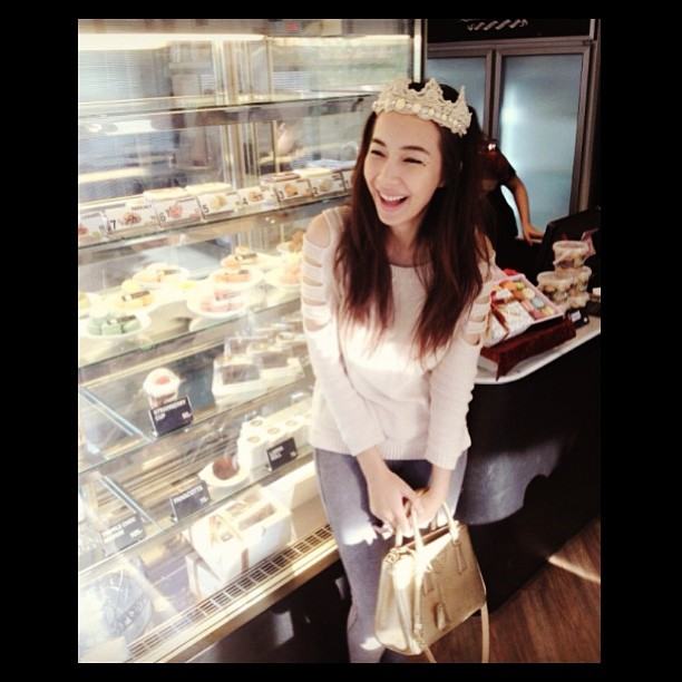 มิ้นท์ ณัฐวรา หรือ " รวี " จาก แรงปรารถนา เธอสวยหุ่นดี