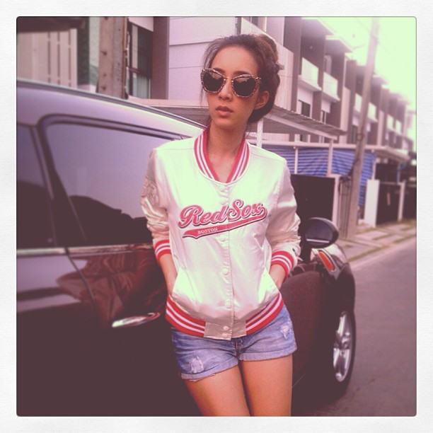 มิ้นท์ ณัฐวรา หรือ " รวี " จาก แรงปรารถนา เธอสวยหุ่นดี