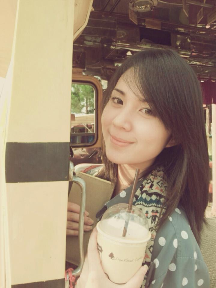 สาวพิษณุโลก น้องเพลง