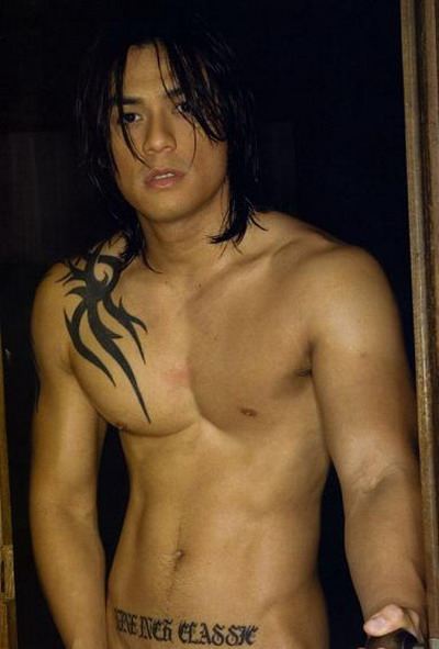 “นิกกี้” คุยโว!! เขมือบดาราทั้งวงการ “ยิ่งศักดิ์” แรงส์ขอวัดไซส์ “9 นิ้ว” ชัวร์หรือมั่ว