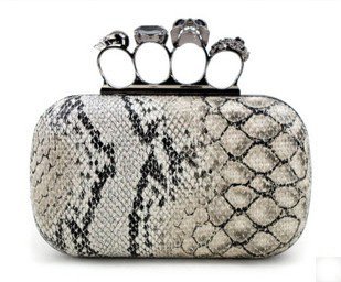 แฟชั่น กระเป๋าถือ หนังงู สุดจี๊ด มาแรงงแห่งปี