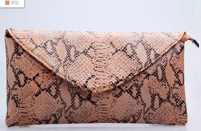 แฟชั่น กระเป๋าถือ หนังงู สุดจี๊ด มาแรงงแห่งปี