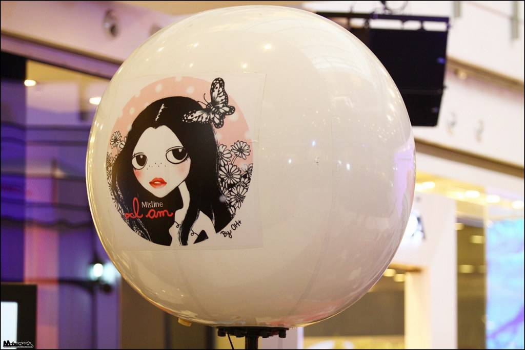 ญาญ่า อุรัสยา + มิ้นต์ ชาลิดา @ Presenter Mistine 2013