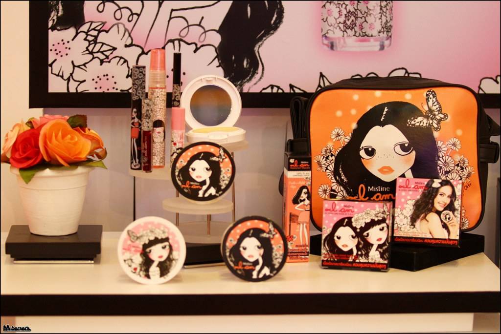 ญาญ่า อุรัสยา + มิ้นต์ ชาลิดา @ Presenter Mistine 2013