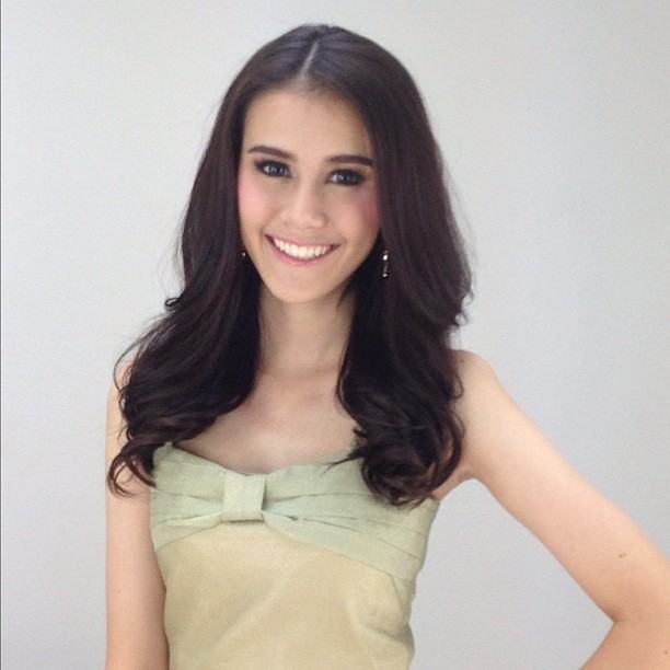 นางเอก ใหม่ 7สี เตรียม เช็นสัญญา เข้า ช่อง7